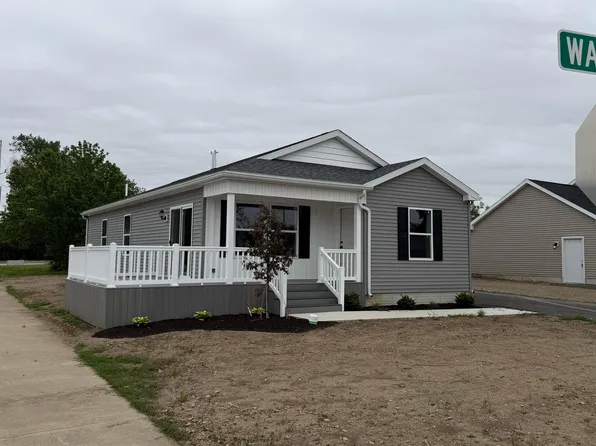 1330 Walnut St, Fostoria, OH 44830
