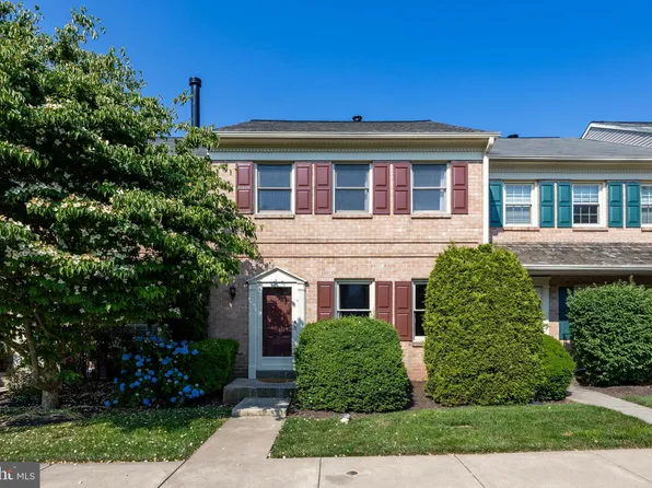 205 Washington Ct, Collegeville, PA 19426