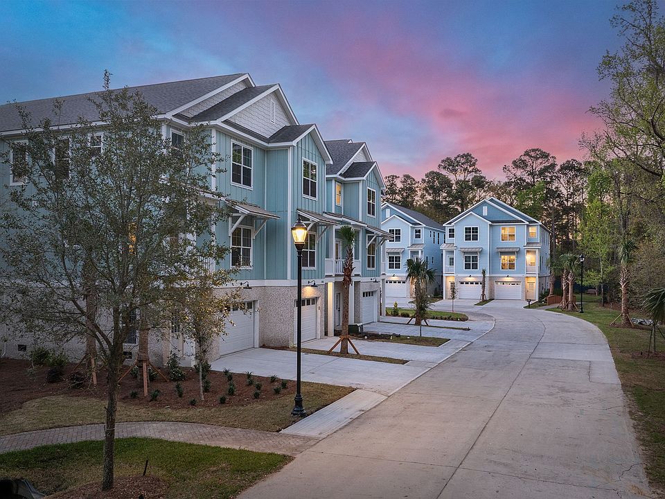 The Homes at Olive Shell