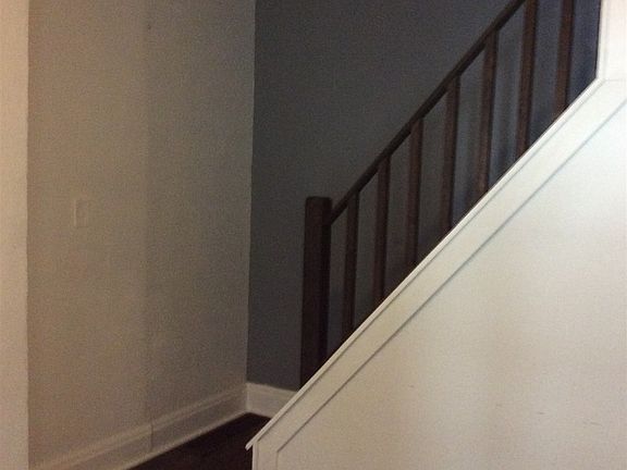 4th image of 422 N Sommers St
