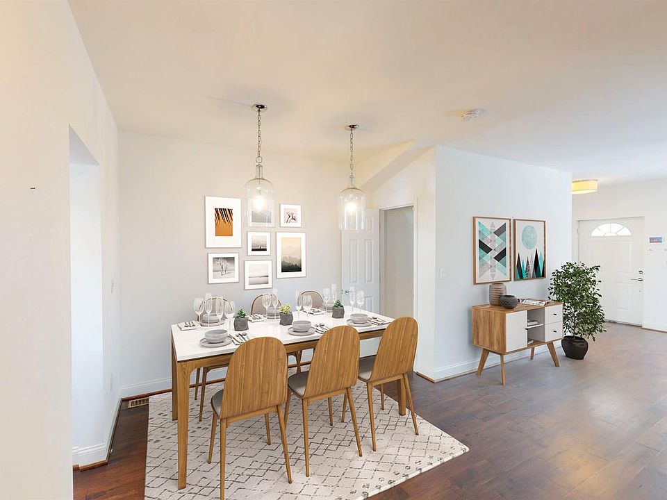 Optionally furnished common areas! Common areas can come beautifully furnished by our in-house design team for an additional fee.