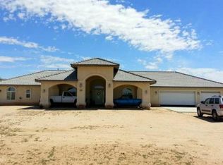 11025 Matilija Rd, Apple Valley, CA 92308