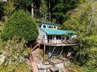 909 N Tenmile Lk, Lakeside, OR 97449