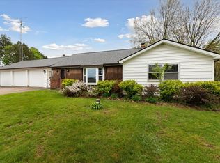 2588 K Dr S, East Leroy, MI 49051