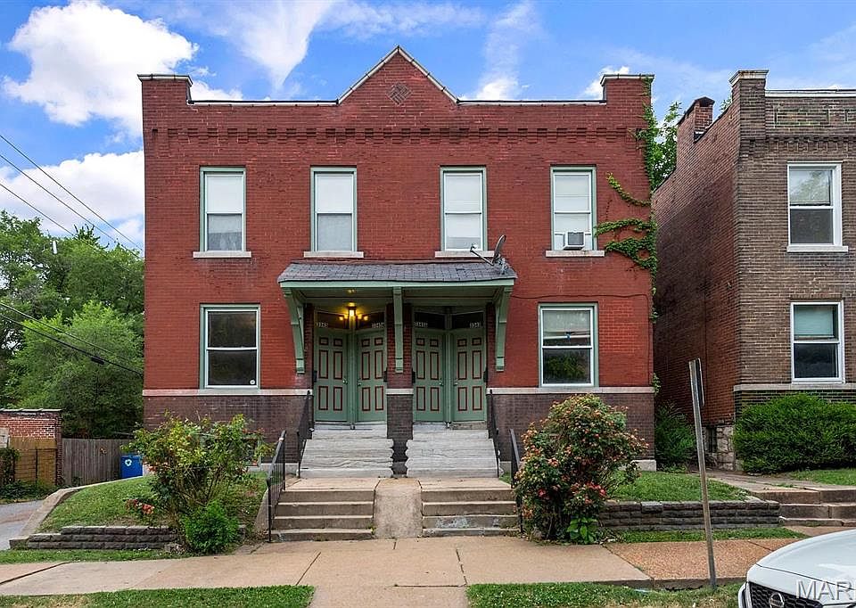 1st image of 3343 Virginia Ave