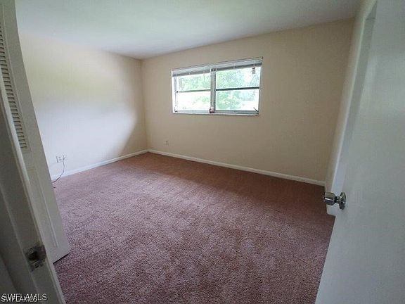 5th image of 514 NE 15th Pl