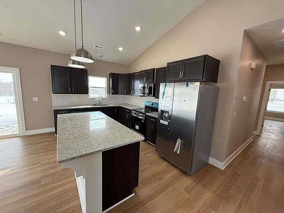4th image of 5168 N Toben Dr