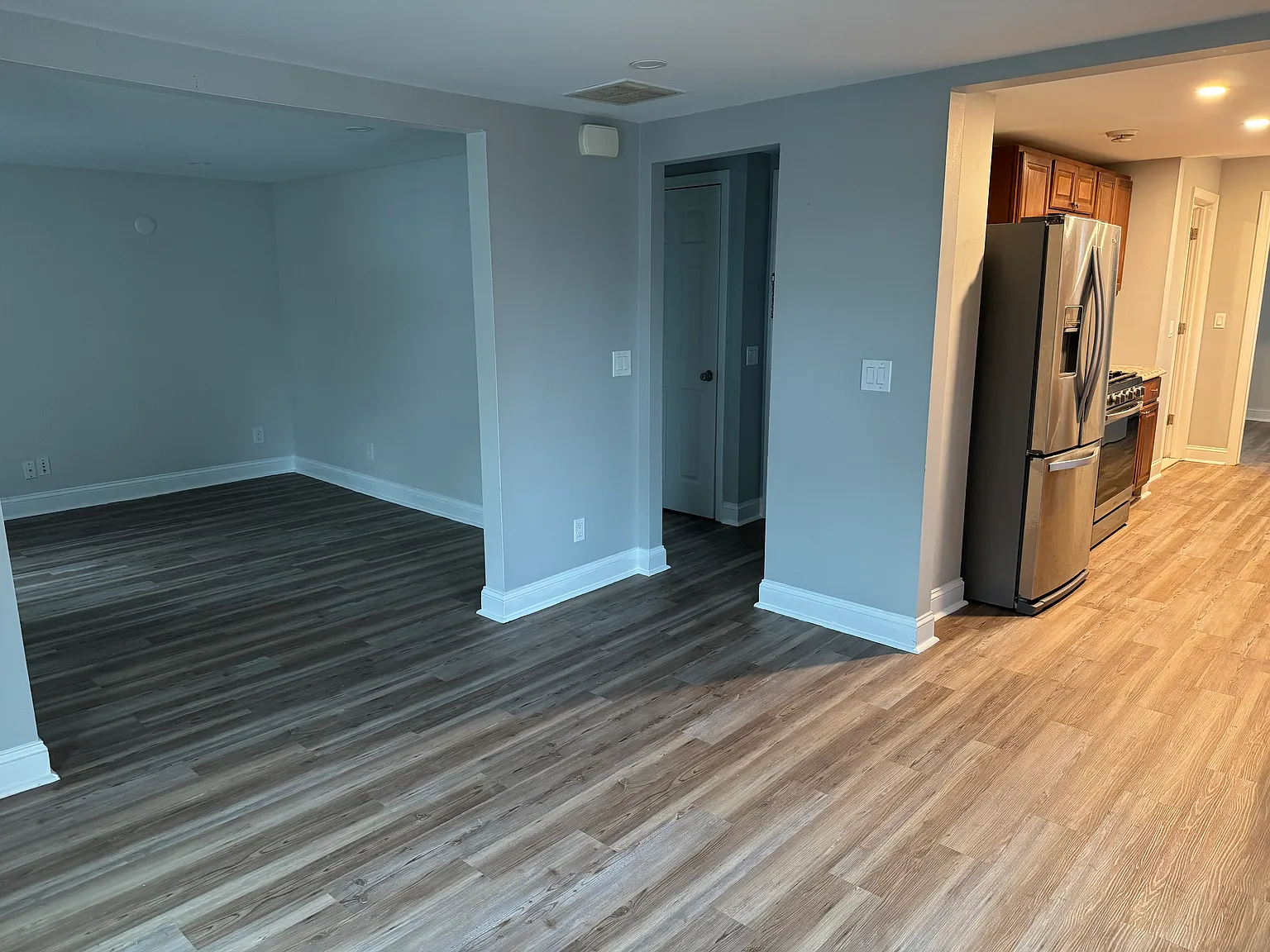 18 Plymouth Ave — Photo 3