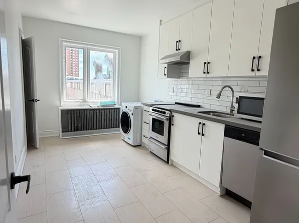 247 Belgravia Ave, Toronto, ON