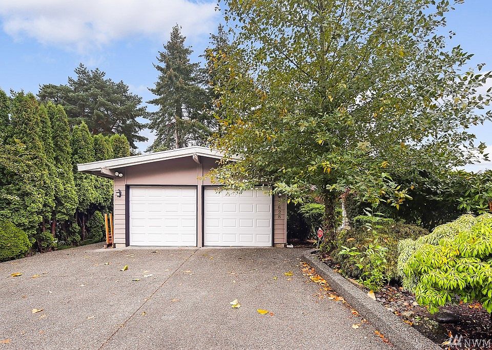 1st image of 1628 177th Ave NE