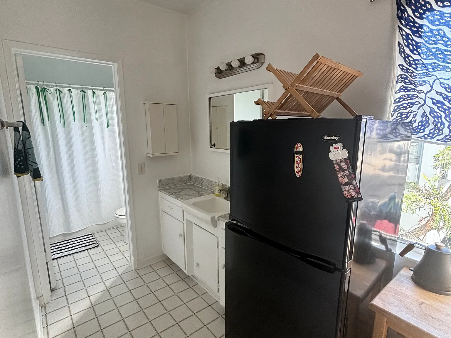 Studio, 425 sqft, $1,599 — Photo 4