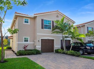 6782 Broadwater Ln, Lake Worth, FL 33467