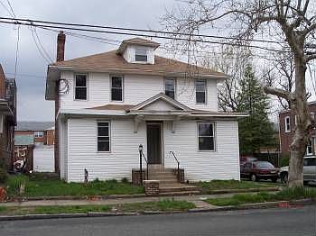 2nd image of 234 E 22nd St