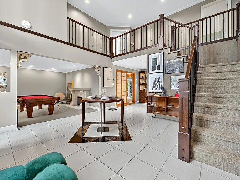 589X Laurelwood Ct — Photo 2