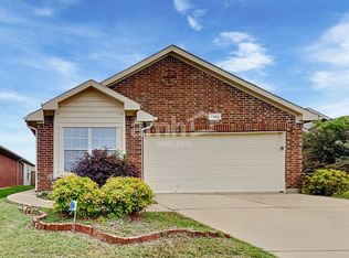 6252 Adonia Dr, Fort Worth, TX 76131
