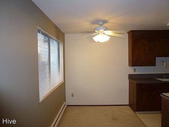 5th image of 7101 Roosevelt Way NE APT 306