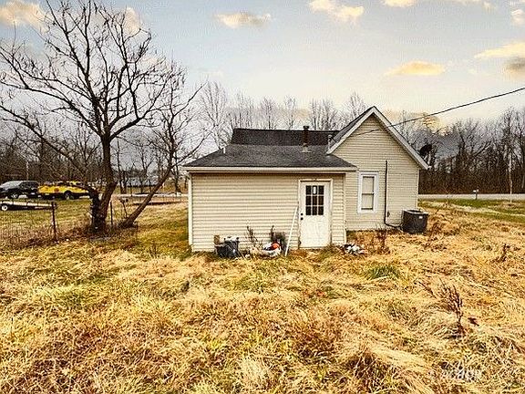 2nd image of 110 Wood Ave