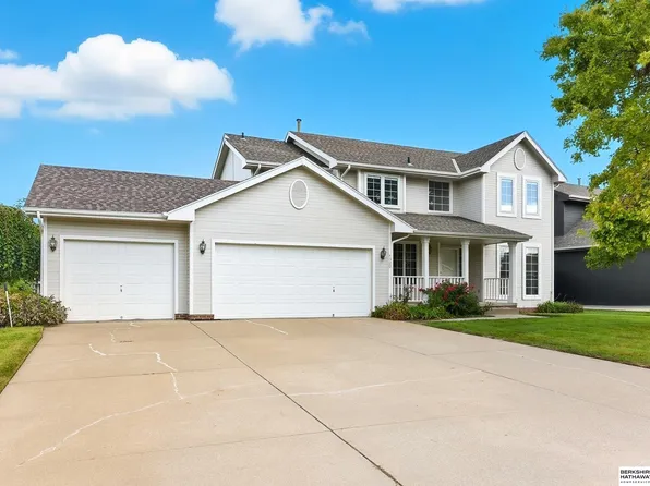 4320 Longview St, Bellevue, NE 68123