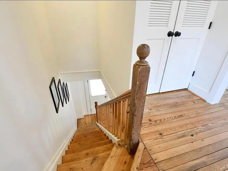 original staircase and banister