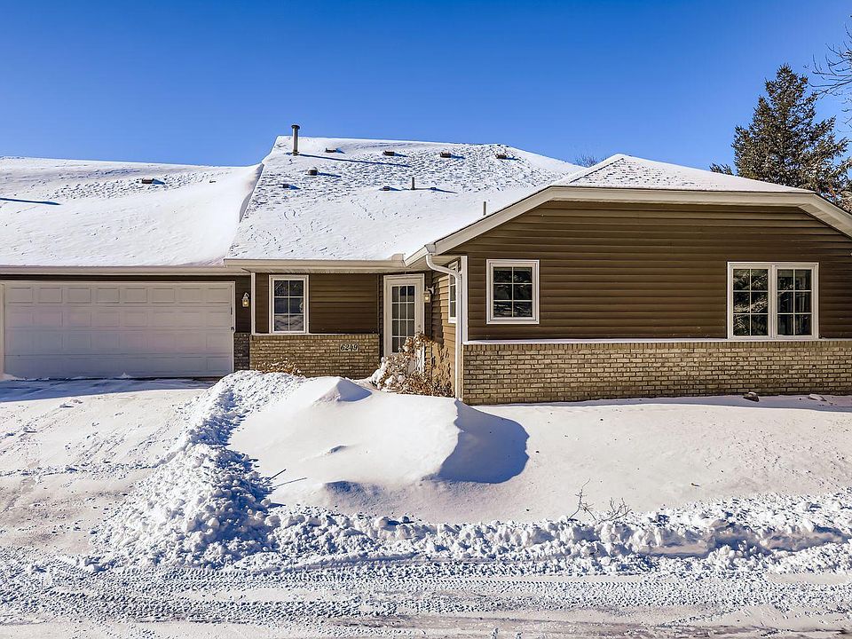 1st image of 6249 Creekview Ln N
