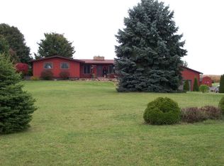 6396 Lodimeadow Dr, Saline, MI 48176