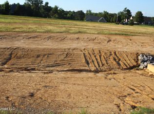 33 Chapel Hl, Holly Springs, MS 38635