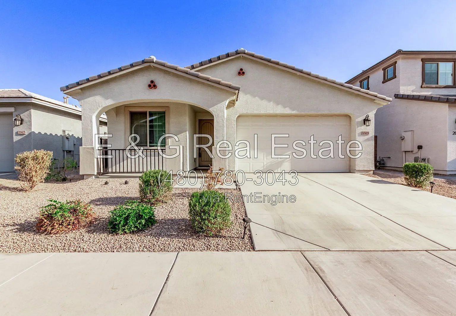 4 bed, 2.5 bath, 1959 sqft, $2,450 — Photo 1