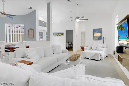 9521 Mariners Cove Ln Photo 1