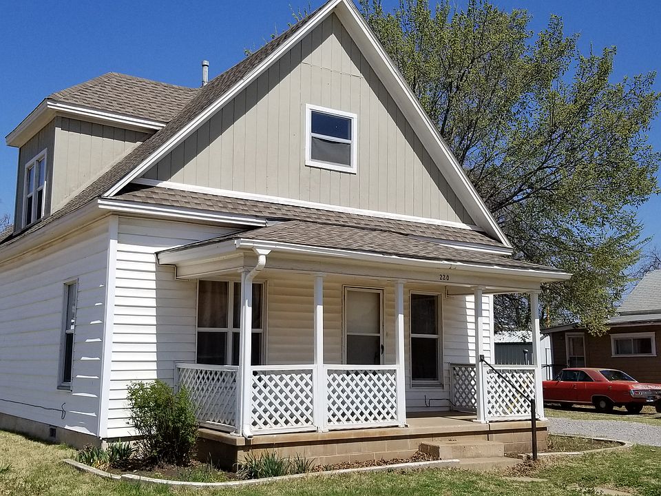 Cute house curb appeal!!