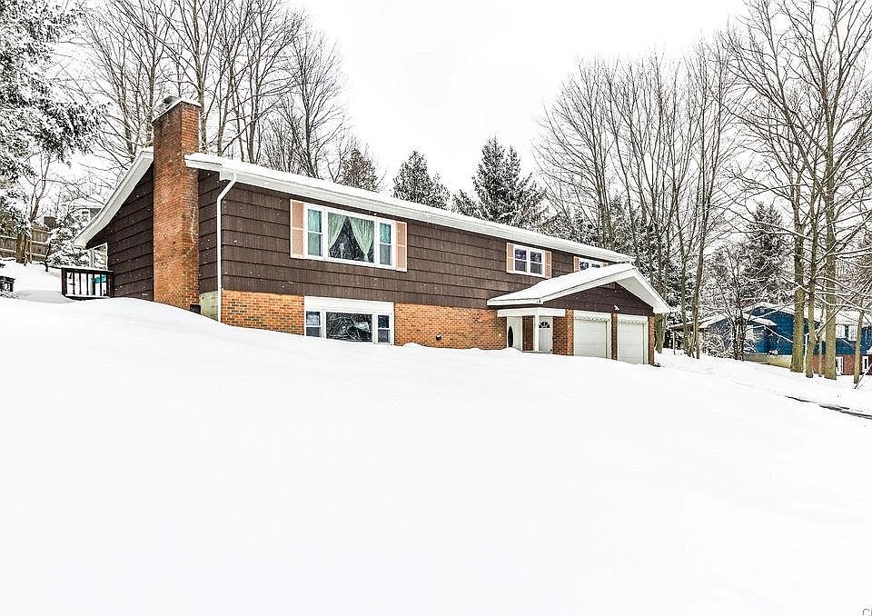 1st image of 128 Stanwood Ln