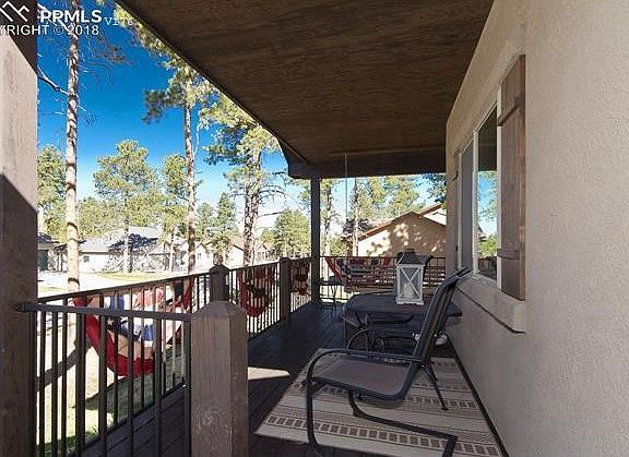 4th image of 1179 Ptarmigan Dr