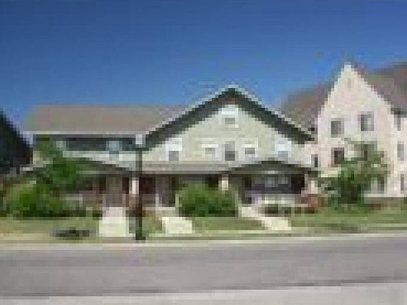 Private Entry Townhome