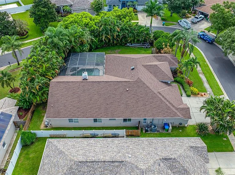 10675 Park Place Dr — Photo 49