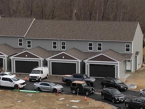 4th image of 8 Trinity Way