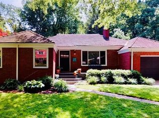 140 Cherry Valley Rd, Pittsburgh, PA 15221