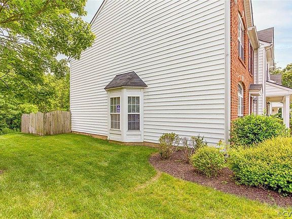 4th image of 6749 N Grand Brook Cir