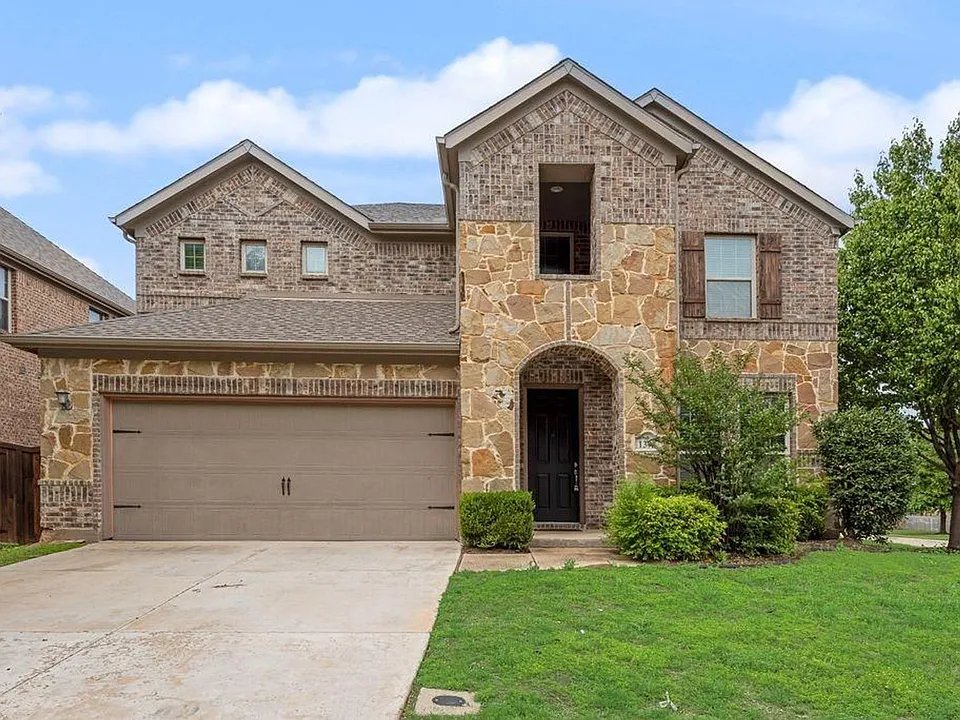 1398 Caspian Dr
