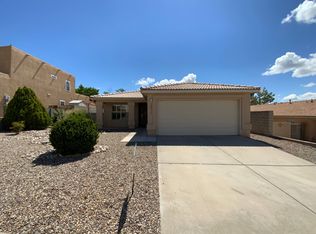 10516 Sorrento Dr NW, Albuquerque, NM 87114