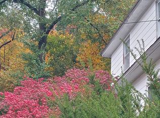 49 Harvard St, Waterbury, CT 06704