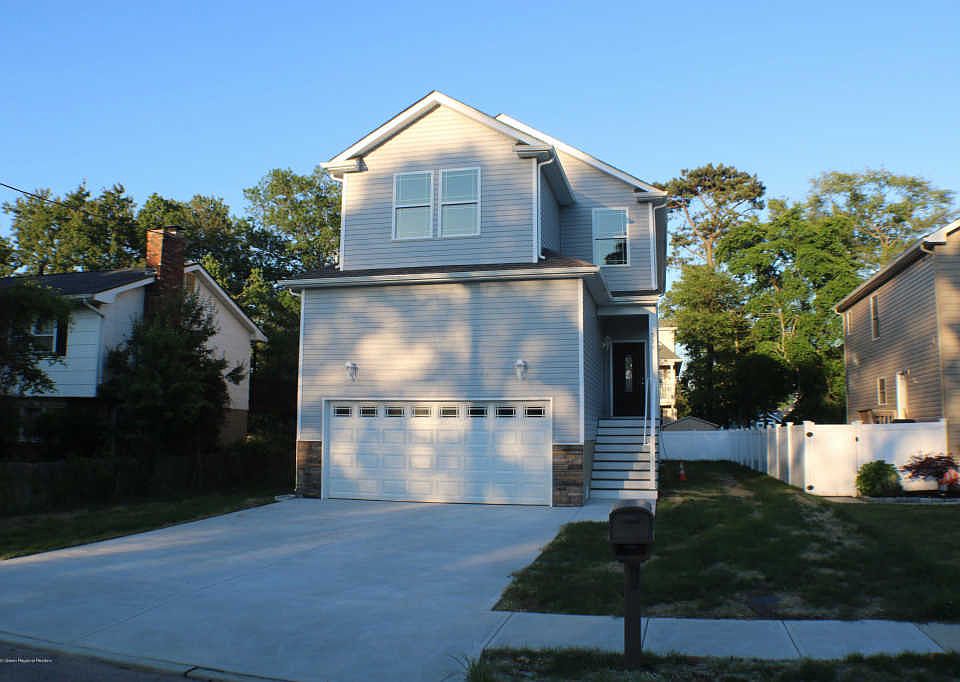 1st image of 535 George Rd