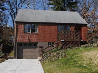 1017 Woodland Rd, Blawnox, PA 15238