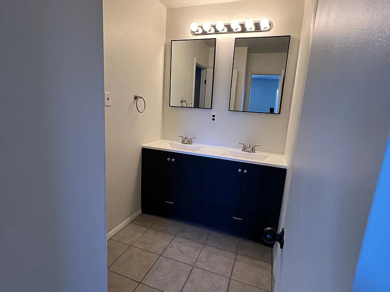 12 Townview Dr — Photo 9