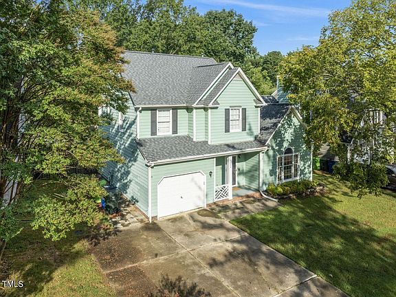 2nd image of 12129 Mabledon Ct