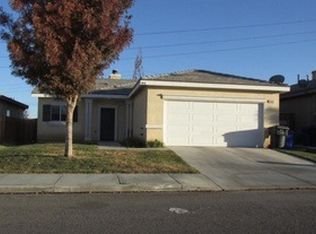14697 Polo Rd, Victorville, CA 92394