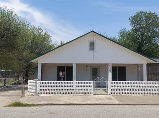 408 Avenue P, Del Rio, TX 78840