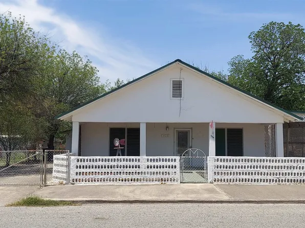 408 Avenue P, Del Rio, TX 78840