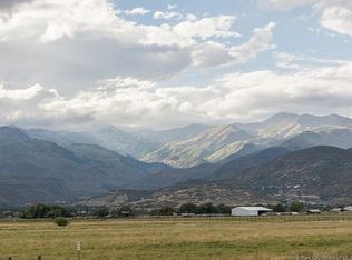 548 W Inverness Ln, Heber, UT 84032