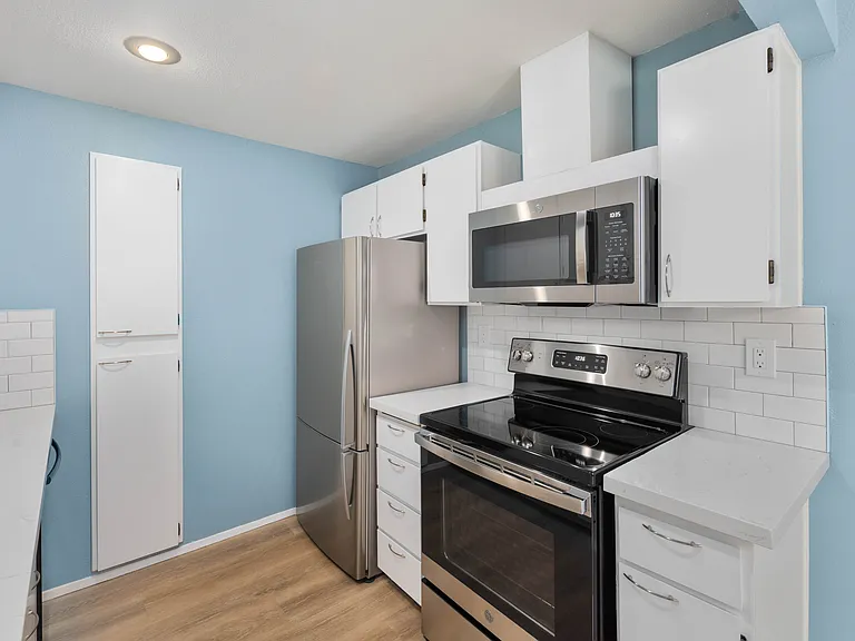 14332 126th Ave NE #B-303 — Photo 19