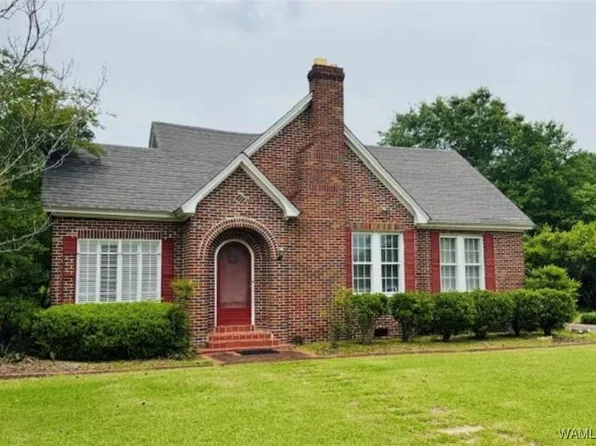 215 E Coats Ave, Linden, AL 36748