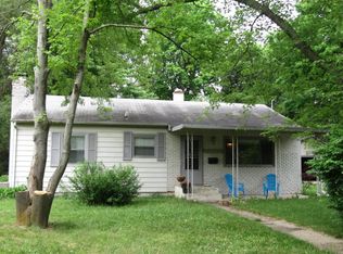 722 Denway Dr, Kalamazoo, MI 49008